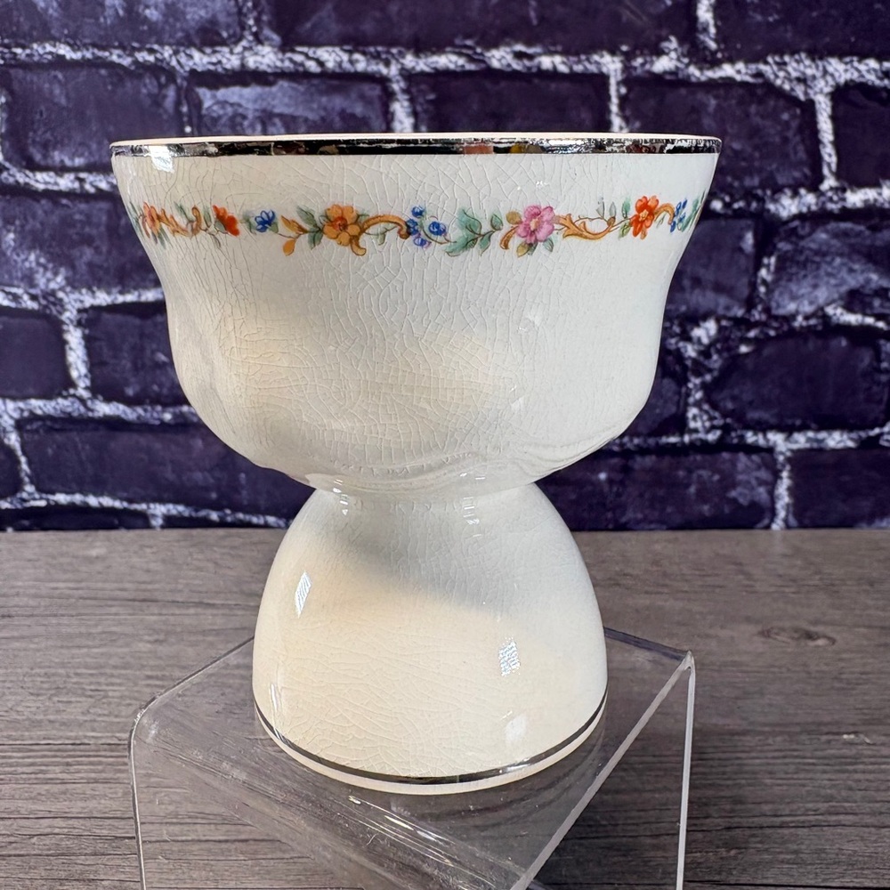 Vintage Floral Accent Egg Cup